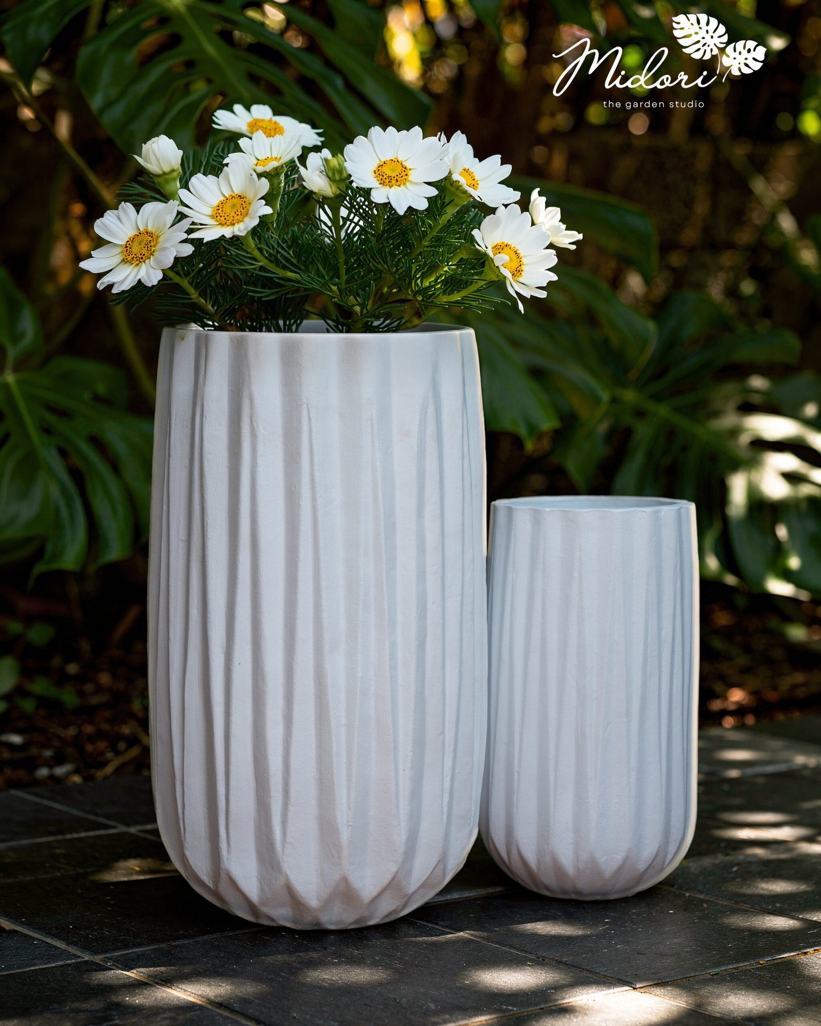 Akari Terracotta Planter | Set of 2 | Origami collection - Image 2